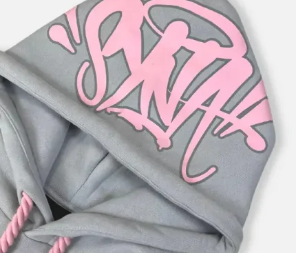 Syna World Clothing