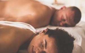 couples massage
