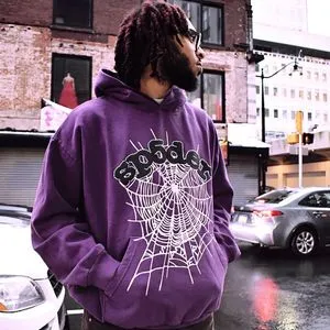 Spider Hoodie: A Fresh Approach to Bold Streetwear Fashion